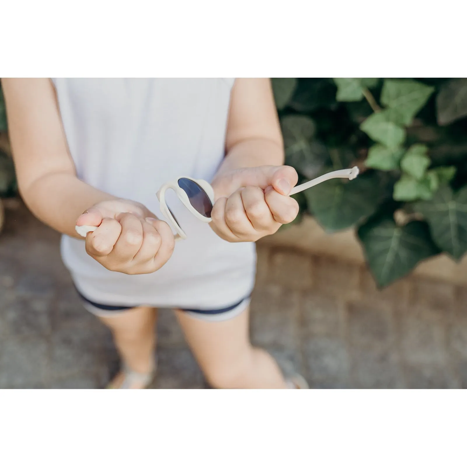 KIETLA_SHOOTINGOURSONS_VersionNu (1)