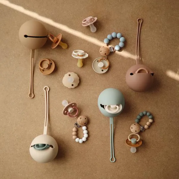 Pacifier Case - Cloudy Mauve 4